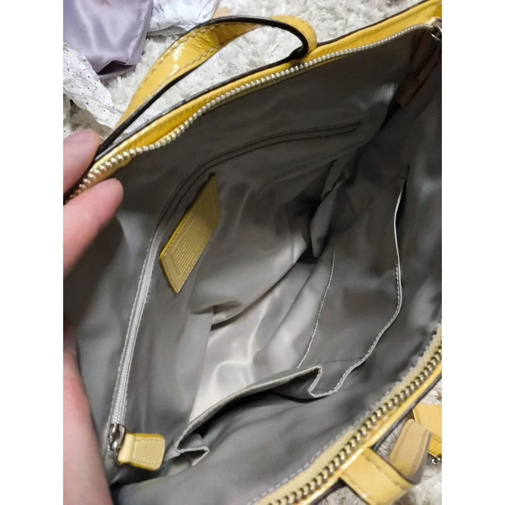 24.Coach Yellow Signature Stitched Patent Leather Tote Shoulder Bag F19198